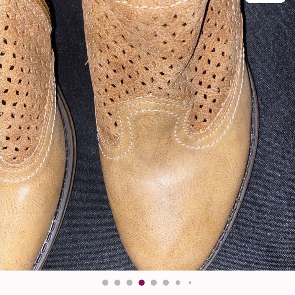 BOUTIQUE BY CORKYS WO SIZE 10 ANKLE BOOTS INSIDE ZIPPER GOOD CLEAN CONDIRION